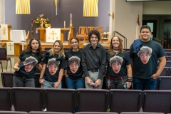 093