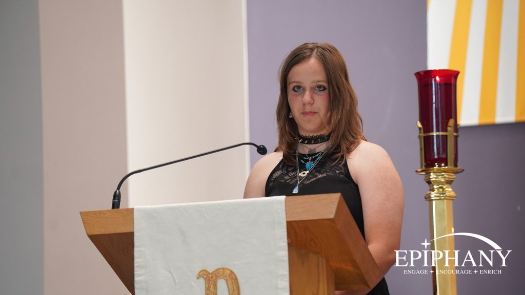 8th Grade Graduation 2025: Presentation of the Diplomas – Epiphany ...